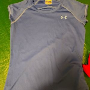 Under Armour t-shirt xs